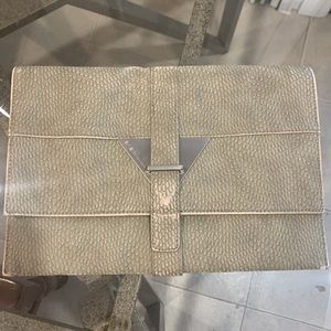 BCBGeneration Clutch